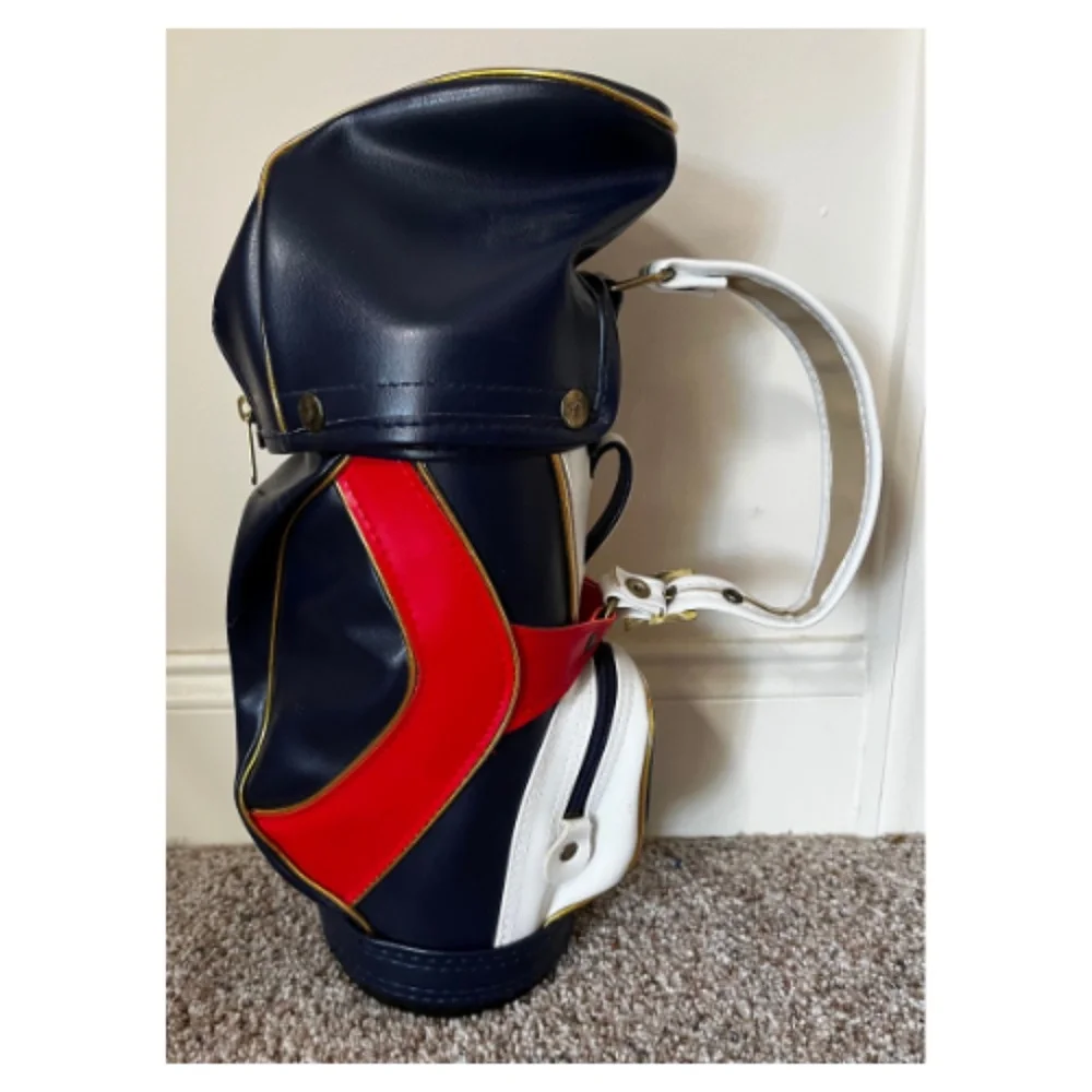 MacGregor Mini Golf Bag with Removable Rain Cover - Picture 2 of 9